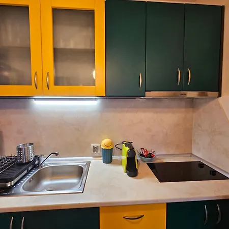 Elia * Μπάνσκο